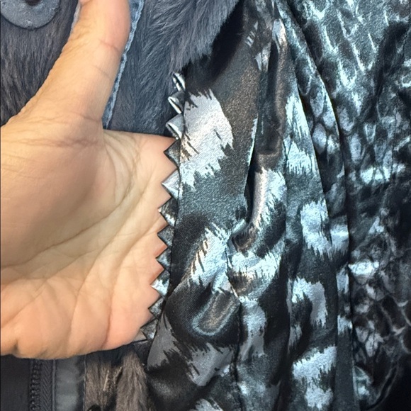 Regal Grey Faux Fur Coat - hooded - with pockets - animal print lining - XS-Med - Picture 5 of 11